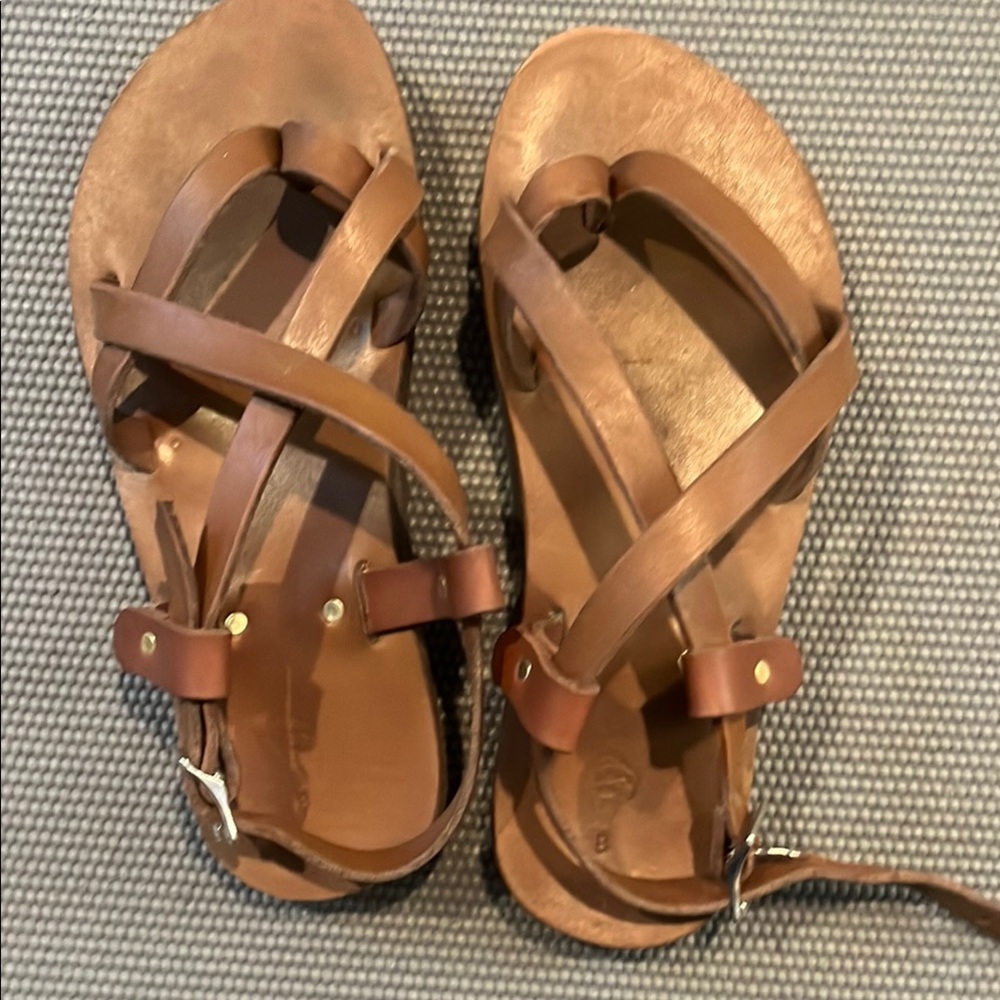 Kiwi Brown Leather Sandals